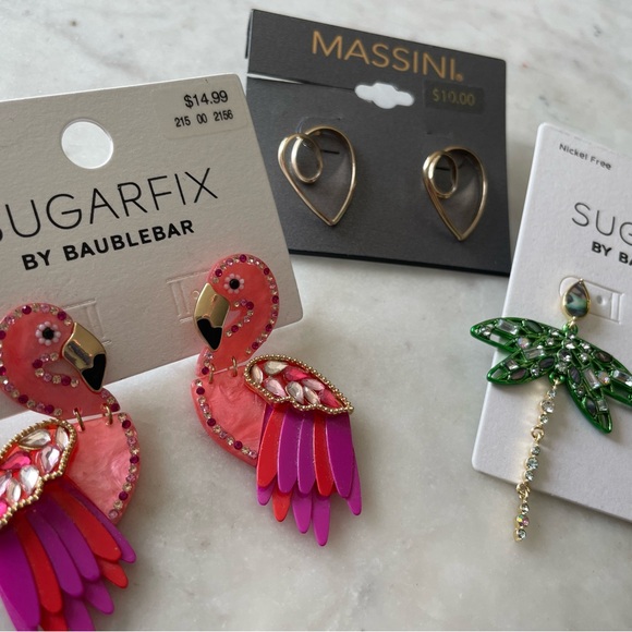 NWT Set of 3 Earrings for Summer! Pink Flamingos, Jeweled Dragonflies, & Hearts - Picture 3 of 5